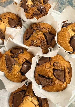 Foto resep Banana Choco Chip Muffin with Peanut Butter Filling