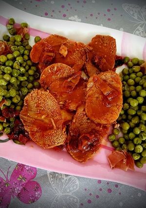 Foto di Filetto ai pomodori secchi con piselli