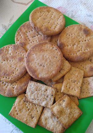 Una foto de Galletitas de harina integral, centeno y semillas
