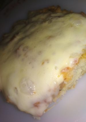 Una foto de Pizza rápida con polvo de hornear🍅