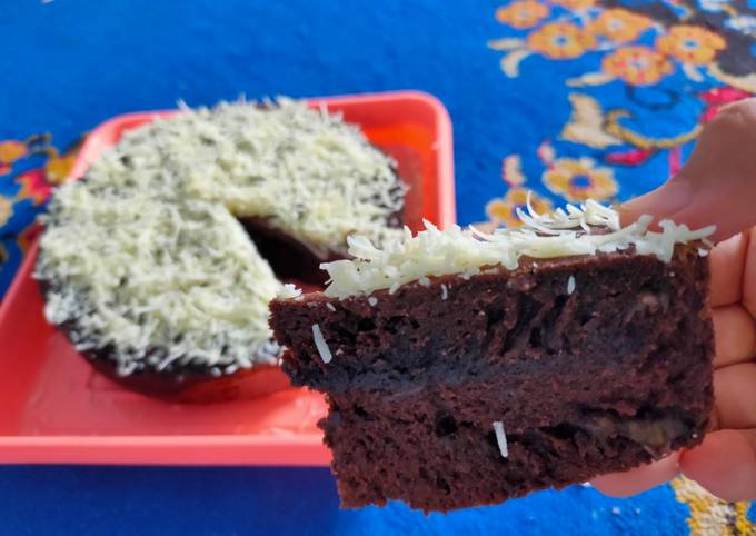 24. Brownies Amanda Pisang Coklat