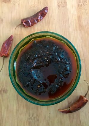 Una foto de Salsa de mango y chile costeño