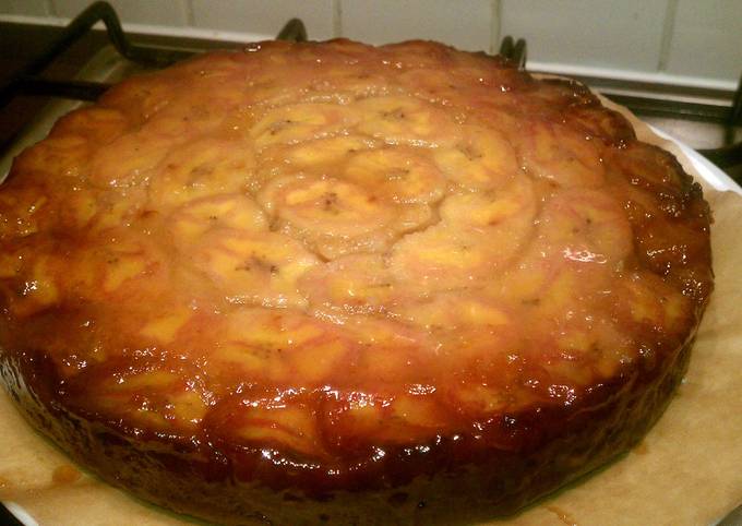 Upside down Caramel Banana Cake