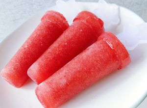 Foto resep Es Loli Stroberi (Strawberry Popsicle)