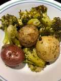 Roasted Broccoli 🥦 with Baby Medley Potatoes 🥔