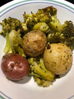 A picture of Roasted Broccoli 🥦 with Baby Medley Potatoes 🥔.