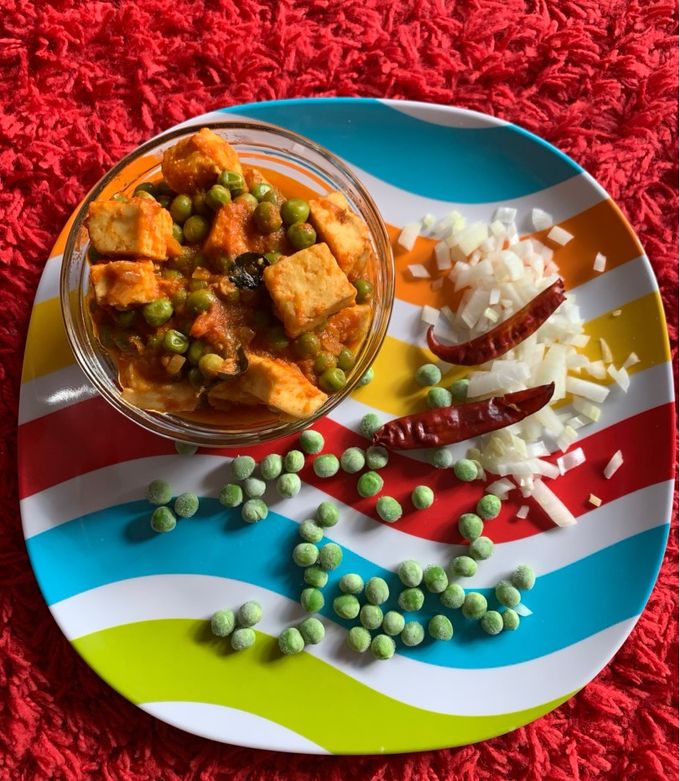 A picture of Matar paneer Dry.
