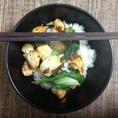 A picture of Stir Fried Chicken and Leafy Greens.