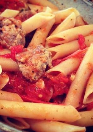 A picture of Sausage and Tomato Penne Pasta.