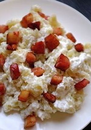 A picture of Bryndzové Halušky (Slovakian Potato Dumplings with Bryndza Cheese).
