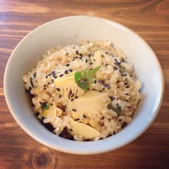 A picture of Bamboo Shoot Rice.