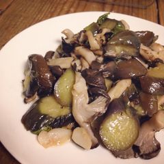 A picture of Sautéed Eggplant and Mushrooms with Herbs.
