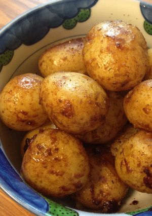 A picture of Braised New Potatoes.