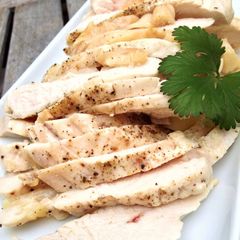 A picture of Perfectly Moist and Juicy Steamed Chicken Breast.