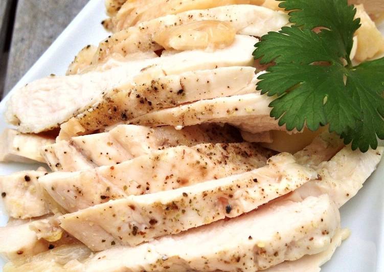 Perfectly Moist and Juicy Steamed Chicken Breast Perfectly Moist and Juicy Steamed Chicken Breast