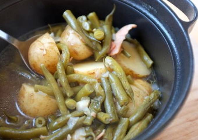 Step-by-Step Guide to Make Homemade Country-style Green Beans and Potatoes