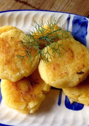 A picture of Pan-fried Polenta.
