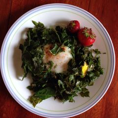 A picture of Kale and Eggs with Tarragon.