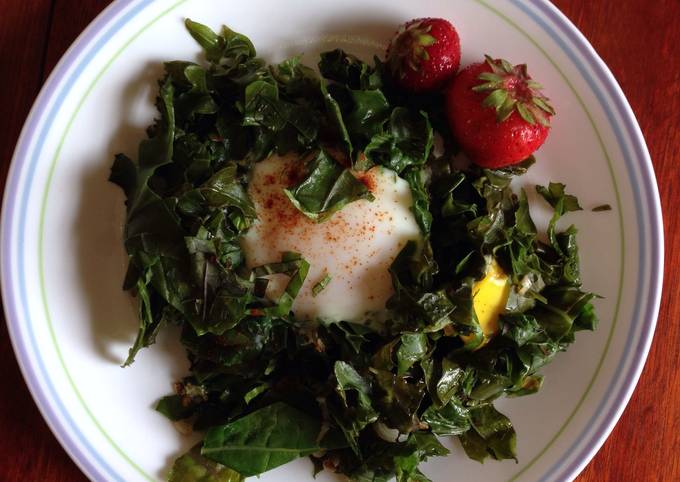 Kale and Eggs with Tarragon