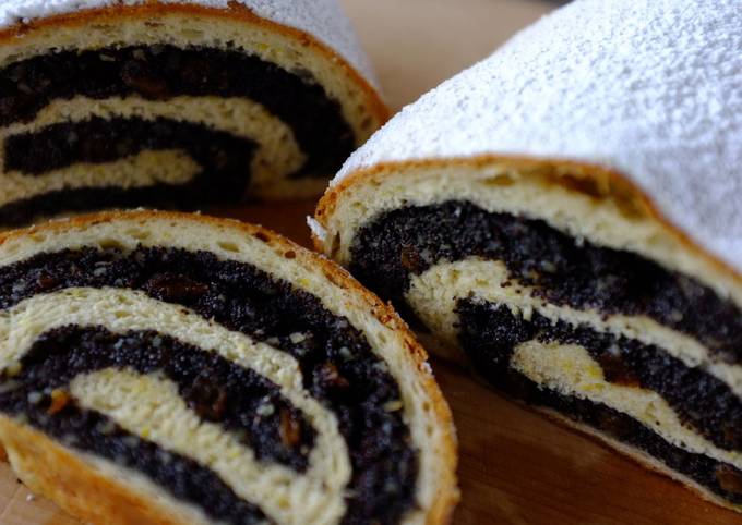 Mohnstriezel (German Poppy Seed Roll)