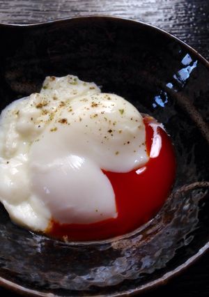 A picture of Onsen Tamago (Japanese-style "Poached" Eggs).