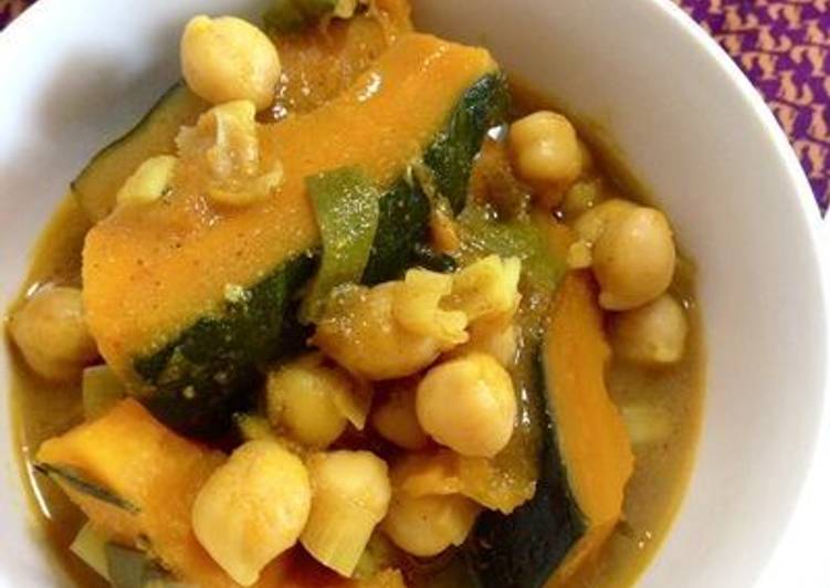 My Daughter love Easy Chickpea and Kabocha Squash Curry