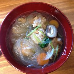 A picture of Thai Vermicelli Soup with Pork & Shrimp Meatballs .