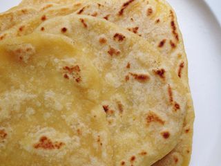 Homemade Corn Flour Tortillas 