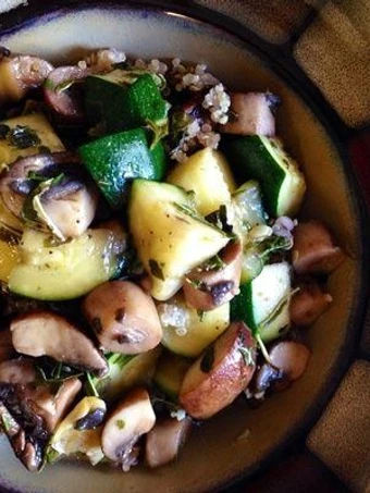 Easy Steps to Make Zucchini and Mushrooms Sautéed with Basil which Delicious
