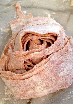 A picture of Sun-dried Tomato Pasta Dough.