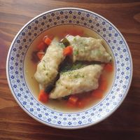 A picture of Schwäbisch Maultaschen (Big, Fat German "Ravioli").