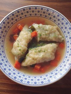 A picture of Schwäbisch Maultaschen (Big, Fat German "Ravioli").
