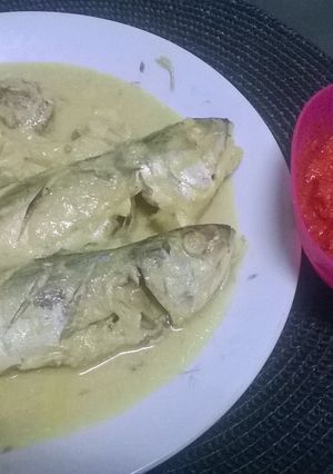 Foto resep Gulai kuning ikan dg sambal lado