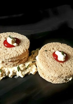 A picture of Egg and mayo sandwich disc.