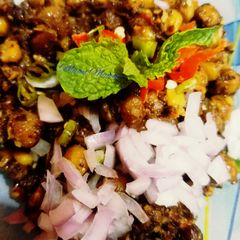A picture of Kaaly channy ki Chaat.