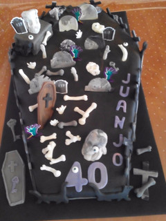 Una foto de Tarta ataúd para Halloween