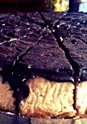 A picture of Banana & Peanut Butter Baked Cheesecake.