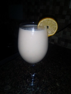 A picture of Banana smoothie.