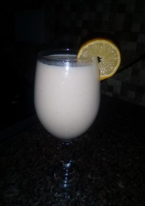 A picture of Banana smoothie.