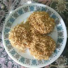 Ketan serundeng manis রেসিপির প্রধান ছবি
