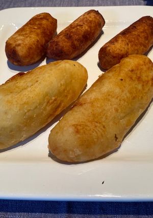 Una foto de Papas rellenas con pino y queso 😍#Stilepiretta