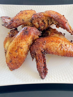 A picture of Grilled Chicken Wings with Coriander Seed.