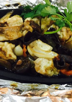 Hình của món Đậu hũ, nấm, hành củ nướng.