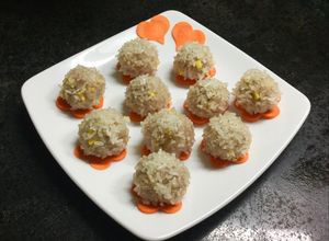 Hình của món Xôi viên thịt. Bữa sáng thứ 5..