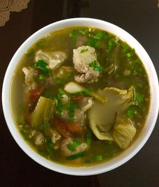 canh dưa chua gân bò