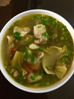 Hình của món Dưa cải nấu gân bò.
