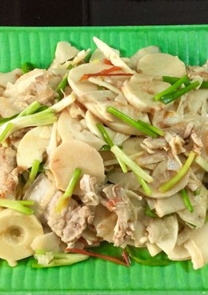 Hình của món Măng xào .