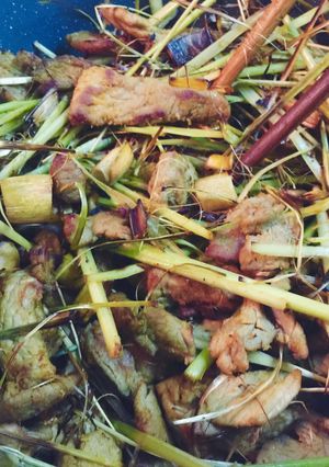 Hình của món Thịt heo rang sả.
