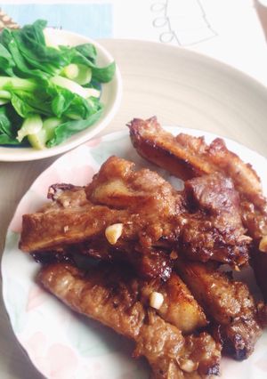 Hình của món Sườn cọng nướng sữa mật ong.