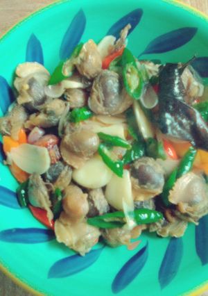 Foto resep Tumis kerang cabe ijo saos tiram